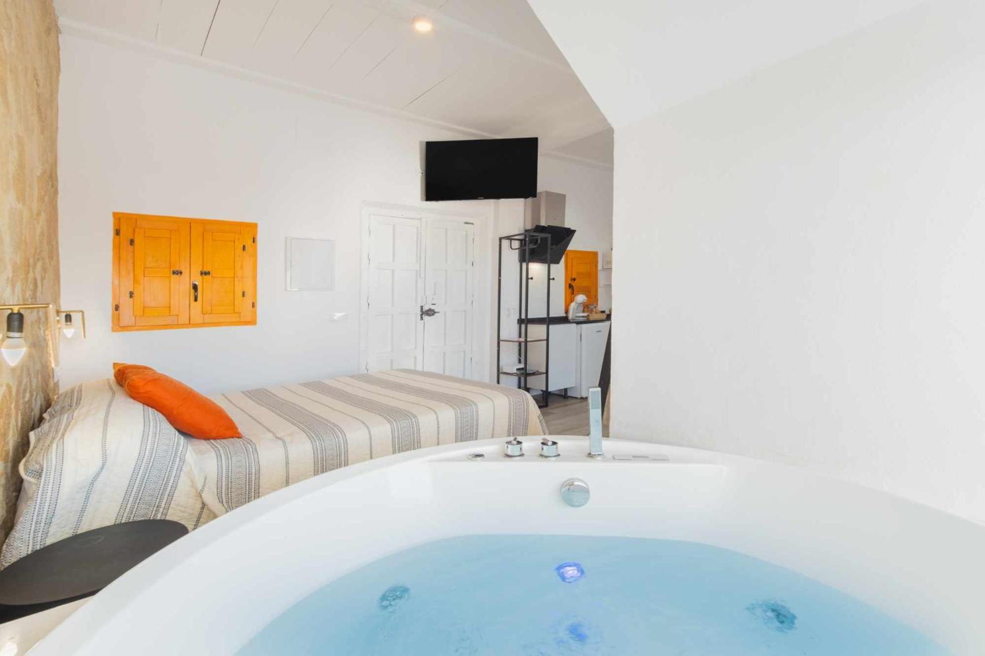 צ'יקלנה דה לה פרונטרה Jacuzzi Amanecer De Plata Decoracion Romantica מראה חיצוני תמונה